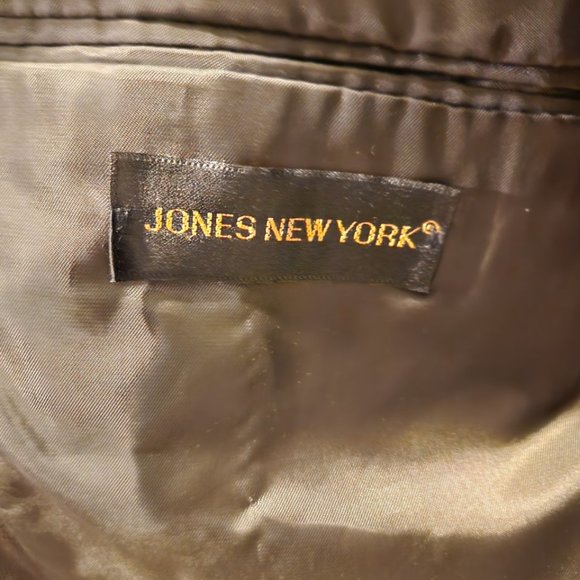 Jones New York Men's Grey Suit - Picture 3 of 7